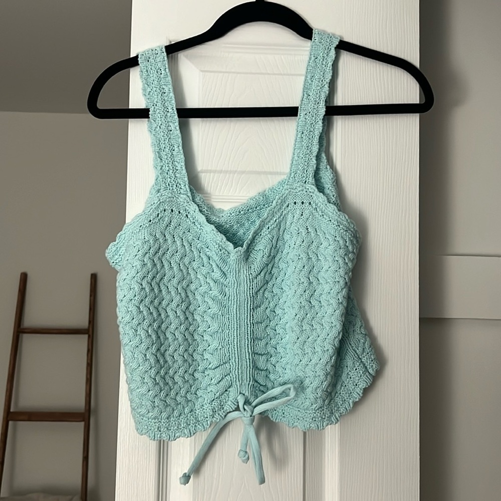 Hollister crotchet tank